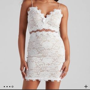 Size small Windsor mini lace crotchet dress